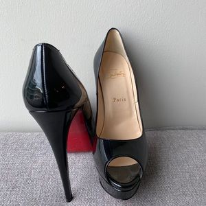 Christian Louboutin-Peep toe Pumps